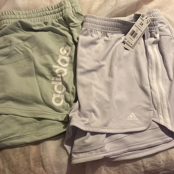 3x Women’s Adidas Shorts NEW Women Aeroready - Picture 4 of 4